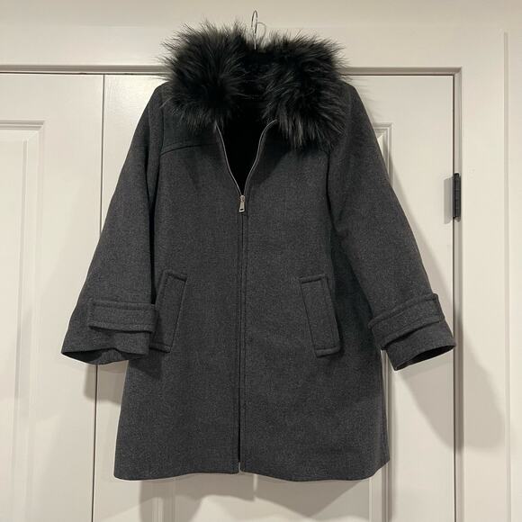 Zara Women's Grey Wool Jacket with Zipper and Faux Fur Collar Size M - Picture 1 of 12